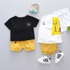 2021 Bébé Garçons Filles Vêtements de dessin animé Costume Costume Mignon Enfants Été Coton 1 2 3 4 ans Enfants Garçons Vêtements Ensembles T-Shrit + Shorts X0802