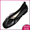 Famtiyaa Senhoras Sexy Ballet Shoes para Mulheres All Tempéus Mulher Loafer Sapatos Flat Calçado Ocasional Sapato Feminino 2020 Novo