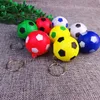4cmフットボールPUフォームキーチェーンクリスマスパーティーデコレーション小さなペンダント子供のバイオニック玩具ペンダント活動贈り物