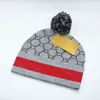 Brief Muster Beanie Caps Plaid Casual Gestrickte Hut Atmungsaktive Tragbare Schädel Kappe Frauen Verdicken Baumwolle Hüte