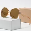 Designer zonnebrillen luxe merk brillen buitenzonwering PC-frame mode klassieke dame luury zonnebrilspiegels voor dames