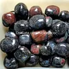 Garnet in flitsende Arfinvedsite Crystal Rotsen Tuimelen Stones Ambachten Gepolijste 20-30mm Irreugellar Natural Fireworks Gemstone Personal Power Astrophyllite Steen 1000g