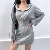 Vestido con capucha y cremallera de otoño para mujer, sudadera informal ajustada, manga larga, cintura alta, Top, suéter suelto, vestidos, ropa sólida 210419