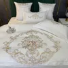 Bedding Sets Luxury White 100% algodão espesso Landing vintage chique em bordado floral Conjunto de edredon capa de edredão/travestas de chapas fixas