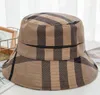 5Color Bucket Hat Wide Brim Hatts Suede Fabric Fashion Stripe Märkesdesigner Kvinnor Nylon Autumn Spring Foldbar Fisherman Sun Cap T6271256