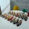 Sandaler 2021 Summer Pointed Stiletto Heel High Heels Kvinnors Mid Back Tom Rhinestone Square Spänne Flat Kvinnor