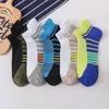 5 paires qualité hommes court été respirant maille sport cheville chaussettes talon garde est chaussettes pour homme Sox