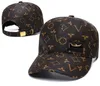 Högkvalitativ V Letters Casquette justerbara snapback -hattar duk män kvinnor utomhus sport fritid strapback europeisk stil sol hat 332r