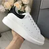 Ny säsong Trendiga Casual Skor Paris Herr Mode Sneakers Sneakers Street 3M Reflekterande Svart Klänning Sko Plattform Chaussures Tennis