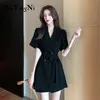 Elegant Jumpsuit Mulheres High Street Macacões Preto Botões Shorts Escritório Senhoras Vintage Casual Trabalho Casual Wear Ternos Ol210506