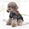 犬の革のジャケット冬の犬のオーバーオール小さな犬の服ペットコートの子犬服装の衣装の服装ヨークシャーポメラニアンアパレル211007