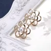 Pins, Brooches Small Camellia Floral For Women Hollow Flower Pearl Collar Pin Needle Cardigan Shawl Scarf Buckle Jewelry Accessories