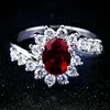 Wedding Rings Silver Ring Classic Exquisite Temperament Female Asymmetric Inlaid Crystal Zircon Hand Jewelry1891346