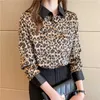 Koreańska koszula damska Szyfonowa bluzka dla kobiet z długim rękawem Kobieta Top Leopard Polo Neck Kobieta Podstawowa 210604