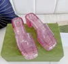 Märke Dam Sandaler Höga klackar Gummi Slide Sandal Svart Vit Gul Röd Blå Rosa Grön Plattform Toffel Chunky 5CM Klackhöjd Skor