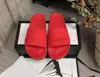 Avec boîte Femmes Designer Pantoufles Caoutchouc Diapositives Sandale Plat Blooms Fraise Slipper Vert Rouge Blanc Web Mode Mens Sliders Plage Tongs Fleur