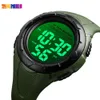 SKMEI 스포츠 남자 시계 5bar 방수 LED 디스플레이 디지털 손목 시계 10 년 배터리 크로노 그그램 남성 시계 릴로그 홈 브레 1563 x0524