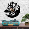 Raça de cão German Shepherd Dog Art Wall Decor Relógio Personalizar Nome do Cão Vinil Registro Relógios de Parede Moderno Presente Para Pet Lover 210401