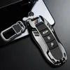 Zinc Alloy Car Key Case Shell Fob Skal för Porsche Boxster Cayman 911 Panamera Cayenne Macan Gift för man med nyckelkedja