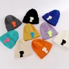 Ins Mektubu Yün Şapka 9 Renkler Örme Yetişkin Şapkalar Kadın Adam Kasketleri Unisex Moda Sokakları Cap Ücretsiz Boyutu 10 Stilleri D LLA1071