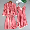 Kvinnors Sleepwear Women Satin Lace Bourgogne Intimate Set 2pcs Nightgown Sexy Lady Robe Brides Bridesmaid Bröllopsklänning