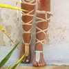 2021 Sommar Kvinnors Sandaler Roman Gladiator Bandage Sandaler Knälättor Slides Mode Kvinnor Skor Flickor Strandskor Plus Size X0523