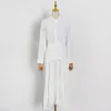 ホワイトレースアップボウカットシャツドレス女性ラペル長袖プリーツマキシドレス女性春ファッションスタイル210520