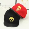 Czapki baseballowe czapki z czapką hip -hopową Skull Matel Regulowane snapback Bling siatkowe płaskie rondownicze czapki dla dorosłych męskie damskie