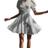 Kadın A-line Elbise Ruffles Ofis Bayanlar Polka Dot Baskı V Yaka Kısa Kollu Yüksek Bel Zarif Giyim 210522