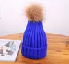 Gorro de punto de invierno para mujer, pompón cálido, gorro de lana con bola de pelo grande, gorro de calavera para mujer, gorros sólidos para exteriores para mujer