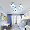 Plafoniere Apparecchio di illuminazione moderno per ragazzi Forma di calcio LED 110-220V Arredamento per interni Bar Camera da letto Camera dei bambini