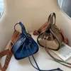 Drawstring Vintage Casual Buckets Bag för Kvinnor Designer Letter Axel Väskor Lyx PU Läder Crossbody Lady Small Purses