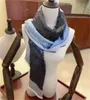 Top Selling Hoge Kwaliteit Klassieke Vrouwen Sjaal Mode Sjaals Sjaal 140 * 140 CM Mens Cashmere Sjaal zonder Doos