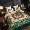Lüks yeşil kış tasarımcı yatak takımları kadife kraliçe kral nevresim çarşaf yastık kılıfı at baskılı moda tasarımcıları yorgan seti