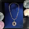 Pendant Necklaces High-End Fashion Grand Lady Banquet Necklace Blue And Green The Dance Party Light Decoration Online Celebrit