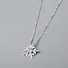 Exquisite Snowflake Ketting Simplicity Temperament Sleutelbeen Ketting Zirkoon Bloem Hangers Ketting Sieraden voor Dames Accessoires