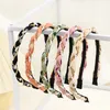 European och USA Fashion Headbands för kvinnor Twist Pearl Shining Girls Headband Thin Wholesale Hair Tillbehör