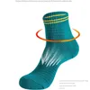 Running Socks Professionell Kärlek Sport Mäns Budget Basket Badminton Non Slip Outdoor Fritid Fitness Shock Absorption Ridning Vandring Inte lätt att deformera socka