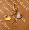 Qualité Dés Coeur Lettre Porte-clés Fleurs Porte-clés En Cuir Porte-clés Argent Boucle Hommes Femmes Sacs De Voiture Sac À Main Pendentif Couple Acce318D