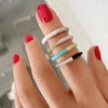 2021 mode arc-en-ciel femmes bijoux Unique demi néon émail empilable CZ éternité bague