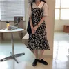Qooth Kadın Kore Japonya Tarzı Moda Şifon Elbise Kawaii Spagetti Kayışı Elbiseler Daisy Baskılı Orta Buzağı Günlük Elbise QT014 210518