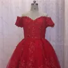 Sukienki imprezowe Dmnający ślubny czerwony wieczór Off the ramię kochanie krótkie rękawy z koralikami cekinowe aplikacje vestido de festa 2022