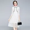 Moda Designer Outono elegante partido vestido mulheres colarinho vintage preto branco laço temperamento vestidos 210520