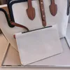 Bolso de hombro para mujer de todo fósforo 2021 Estilo extranjero Bolsos de lujo de alta gama Gran capacidad Mochila de diseñador de alta calidad Concesiones de precios MA