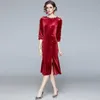 Autumn e Winter feminino Saco feminino quadril Red Velvet Velvet Dress Railtail vestidos casuais