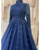 Abiti da sera musulmani blu di lusso con collo alto vintage in rilievo Una linea abito da festa formale arabo nappa manica lunga Dubai Prom Dress Turchia robes de soir￩e 2021