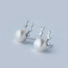 Véritable 925 Sterling Silver Mignon Elk Perle Modèle Boucles d'oreilles pour femmes Mode Antler Ear Pin Bijoux Cadeau de Noël 210707