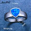 Wedding Rings Junxin Minimalistische blauw vuur opaalring 925 Zilveren kleur driehoek regenboogsteen vrouwelijke mannelijke banden verloving voor Men7807338