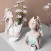 Northeuins Butterfly Girl Resin Sculpture Характер Модель Ваза Современные Статуи для хранения Домашний Гостиной Настольный Декор Аксессуары 210607