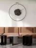 Luxo Nórdico Relógio de Parede Design Moderno Relógios Grandes Silenciosos Decoração de Casa Relógio de Metal Criativo em Madeira Decoração de Sala de Estar 211130